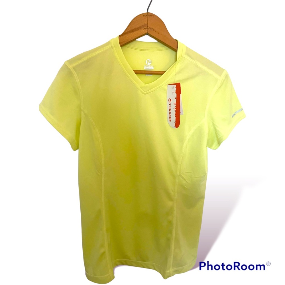 Merrell Citrus Green Leota Select Wick Shirt Sz V neck Medium NWT Workout Hiking